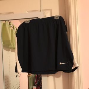 Women’s Extra Large Nike Skirt